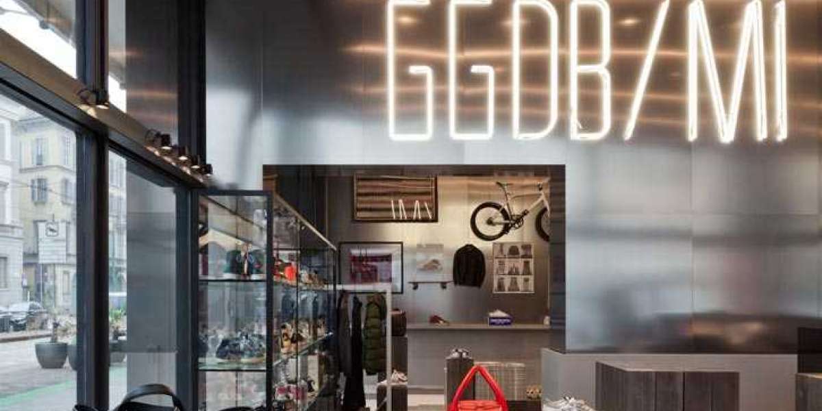 Golden Goose Shoes Outlet presentations the trickle