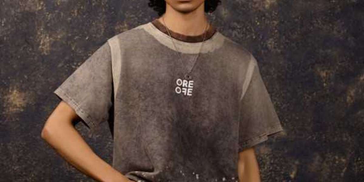 Aesthetic and Trendy Oversized T-Shirts: Comfort Meets Modern Style