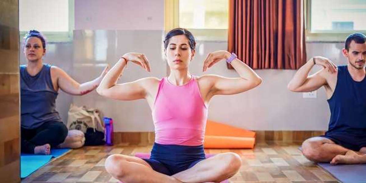A Detox Retreat in Rishikesh to Transform Your Health and Mindset
