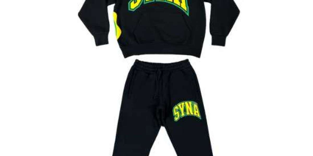 Syna World Tracksuits: Streetwear’s Rise Through Sound and Style