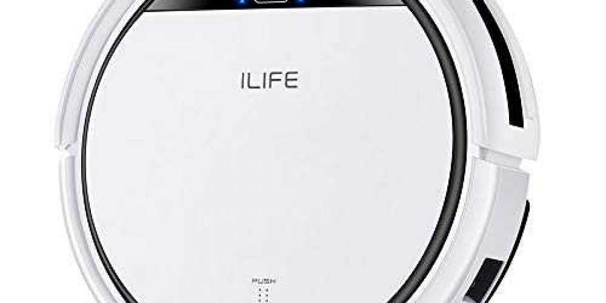 Robot Vacuums and Mops: The Future of Effortless Home Cleaning
