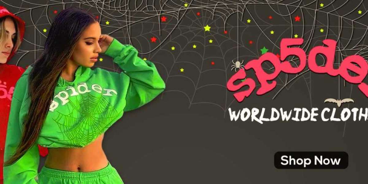 Spider Oversized Hoodie Style
