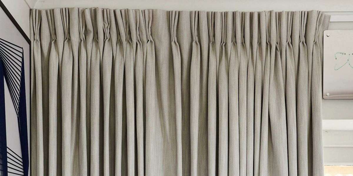 Business Bay’s Favorite Supplier for Custom Pinch Pleat Curtains