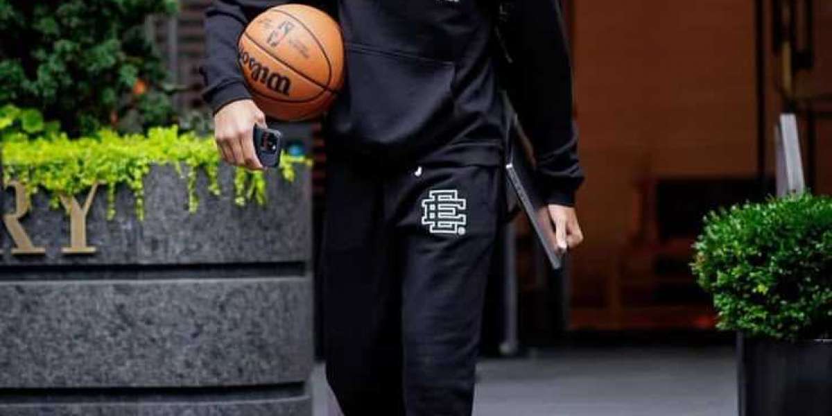 Eric Emanuel Shorts: From the Court to the Streets in Iconic Style