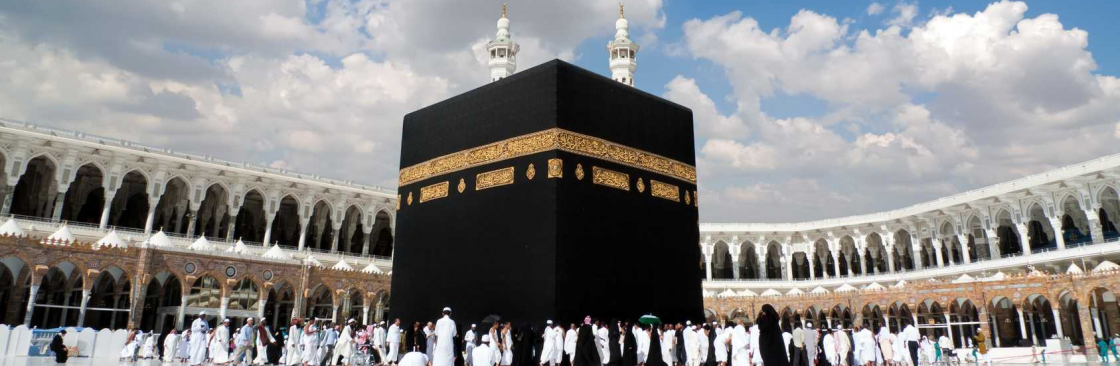 Couple umrah Cover Image