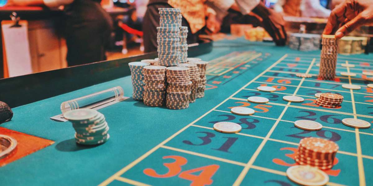 Casinò Live: L'Esperienza di Gioco Immersiva da Casa Tua