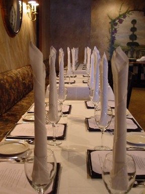 Best Restaurants for Dining with Large Groups in Raleigh, NC