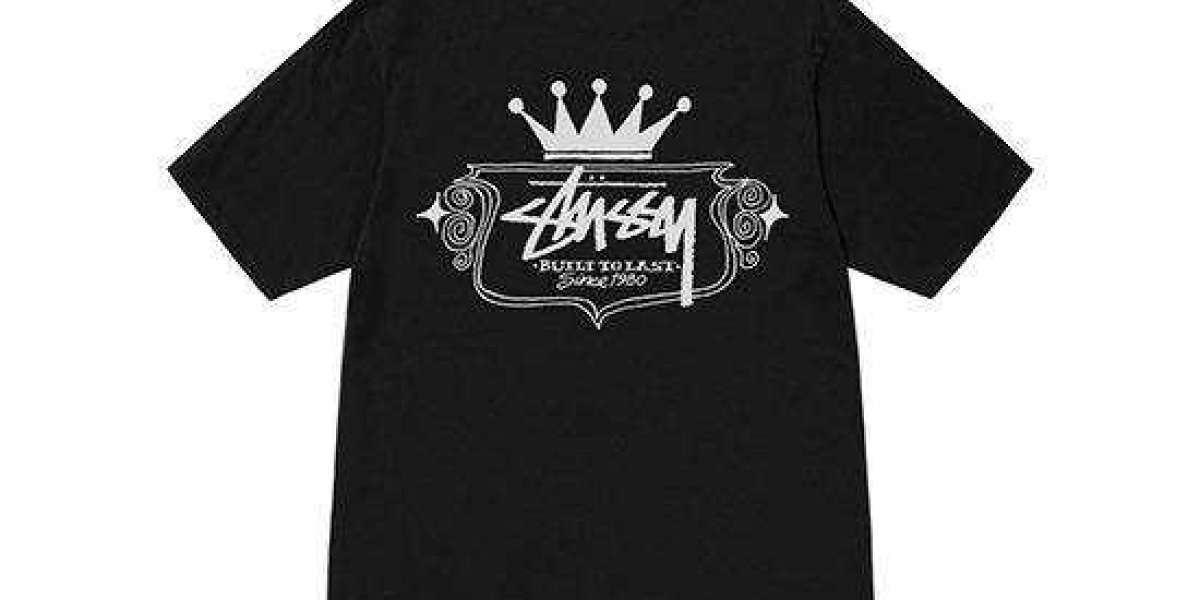 Stussy Clothing in France: A Complete Style Guide