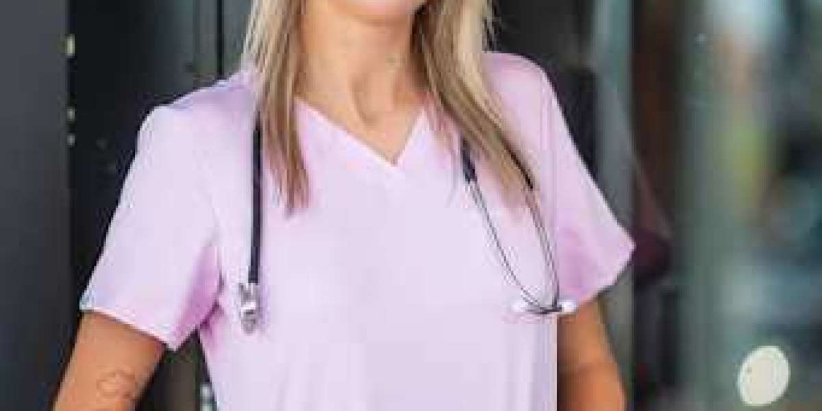 Scrub Tops Buying Tips Every Medical Professional Should Know