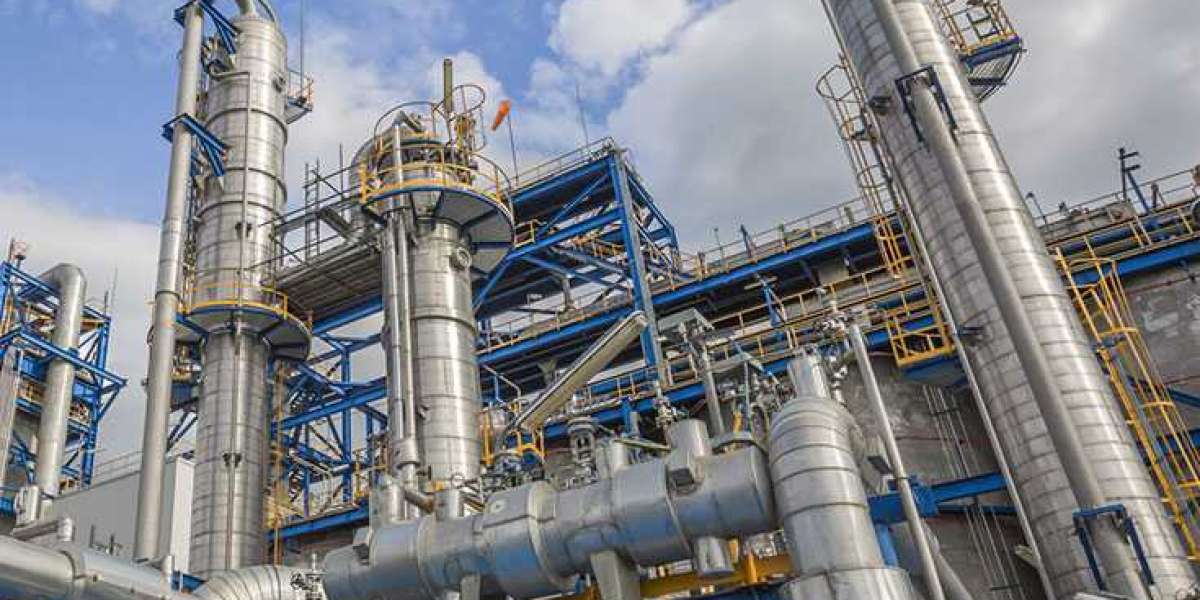 Fabrication Solutions and the Role of Stainless Steel Tanks and Pressure Vessels in Industrial Applications