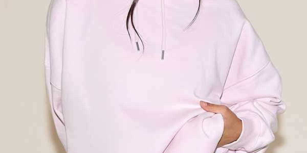 Your Pretty Little Thing Guide to Fashion Trends