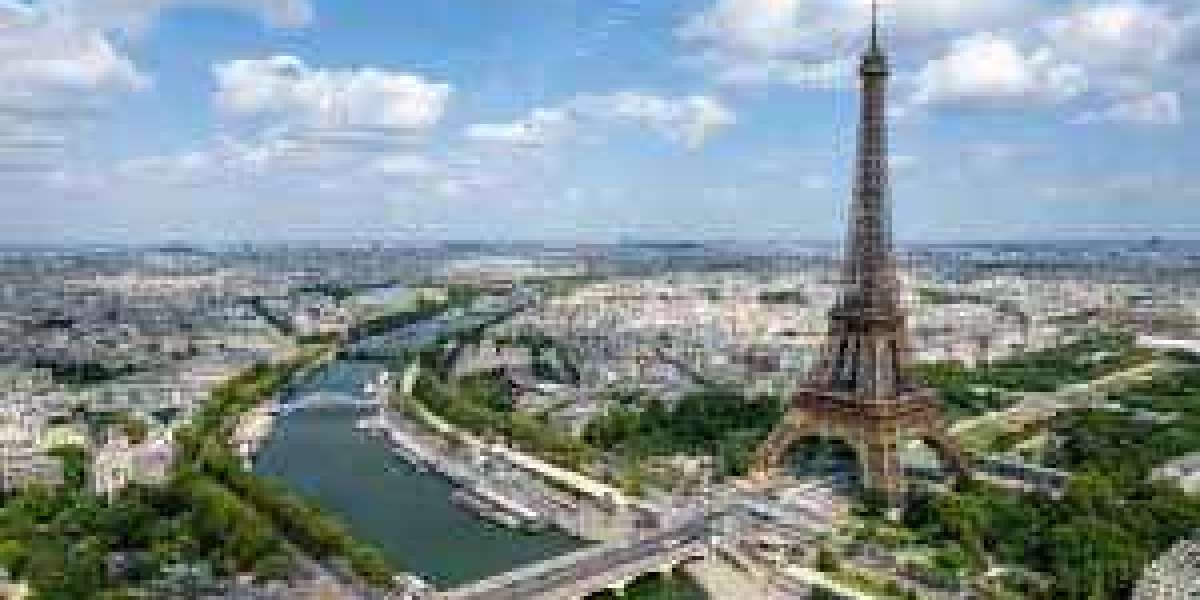  Stockholm to Paris Air Ticket Price Trends: Savvy Booking with BookFlight