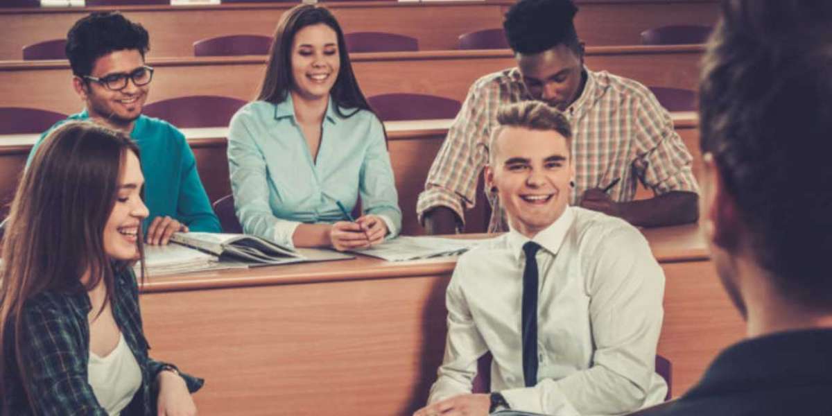 SmartBeee Helping Students Achieve Their Study Abroad Dreams