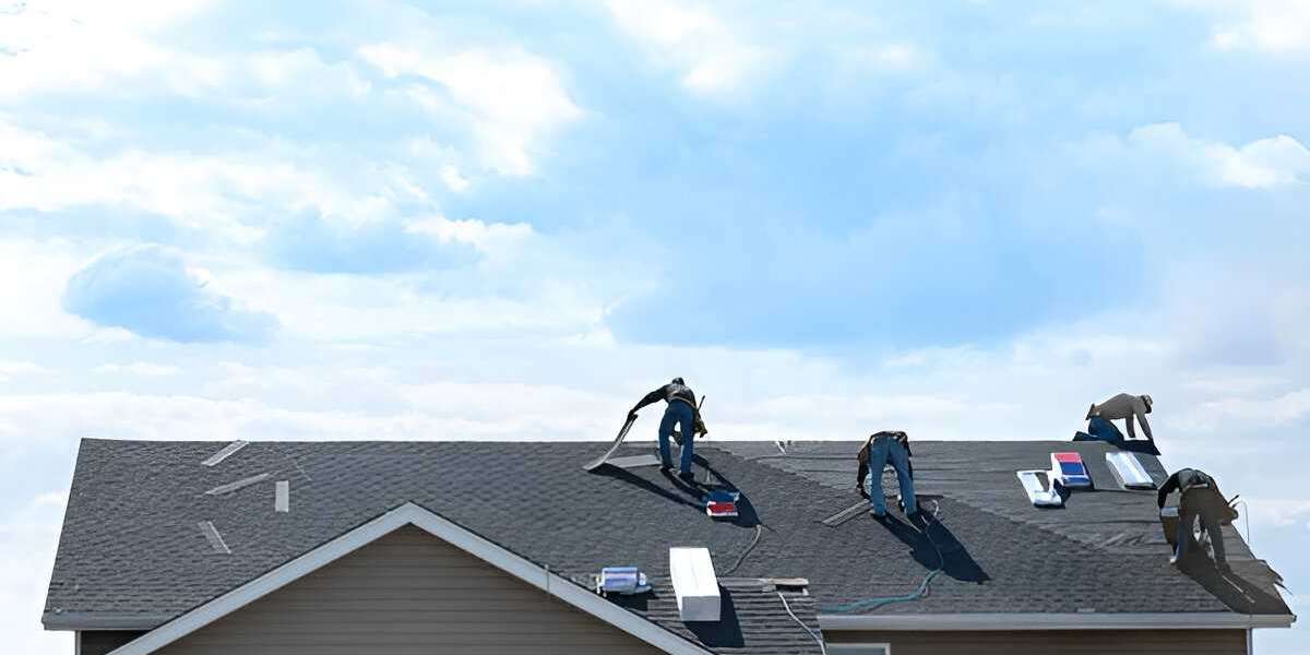 Why Does a Career in Commercial Roofing Come with High Risks? Insights from a Westchester NY Roofing Company