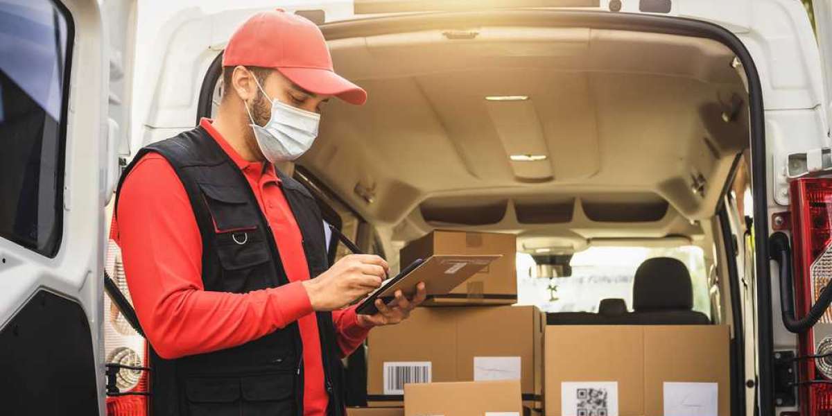 How to Smartly Send Parcel in Australia: Tips for Choosing Couriers with Reward Points
