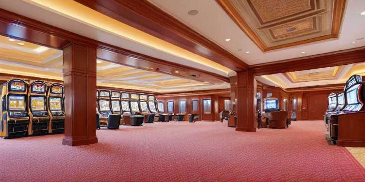 Cellular Gaming at Royal Reels Online Casino