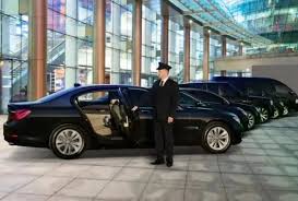 Toronto Pearson International Airport Limo Service – Trusted - Pinauna