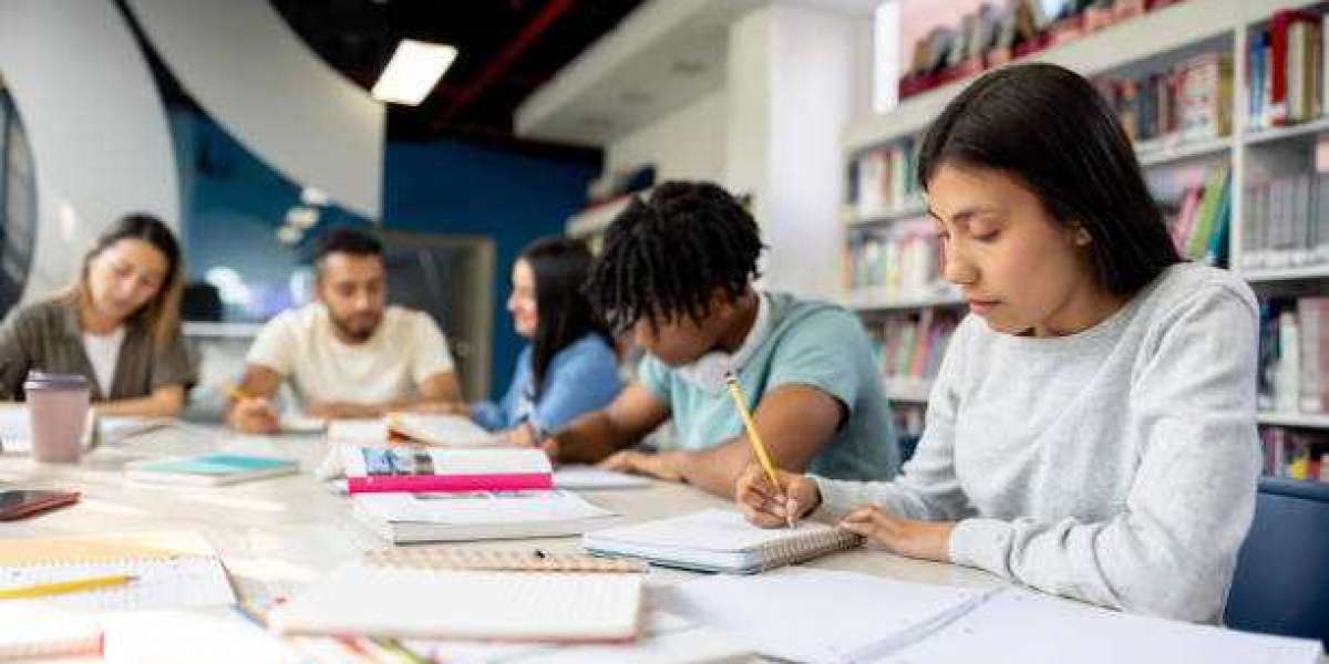 Mastering MATLAB Projects Why Students Need Reliable MATLAB Assignment Help for Top Grades