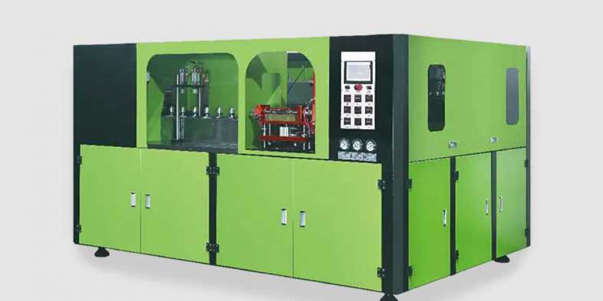 Two Bottle Forming Approaches Used in Modern Factories