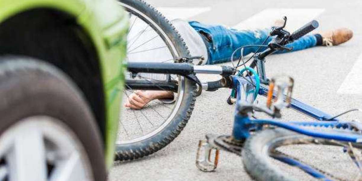 Understanding Your Rights as a Cyclist in Colorado: When to Call a Bicycle Accident Attorney