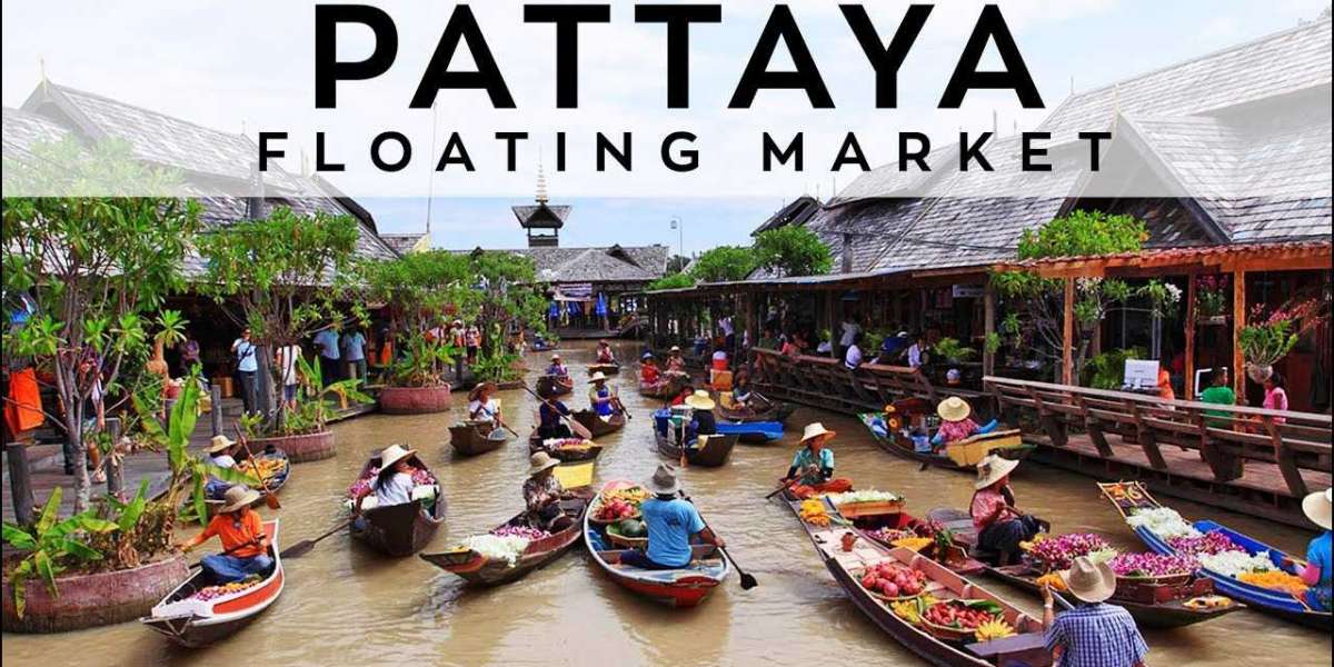 Pattaya Floating Market Travel Guide and Experience