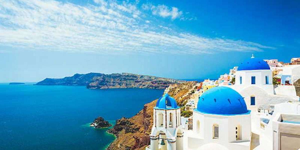 Europe Tour Package from India Cost: Budget vs Luxury Options