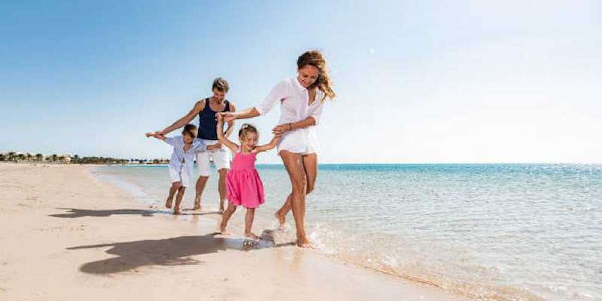 Best Egypt Travel Packages for Families, Couples & Solo Travelers