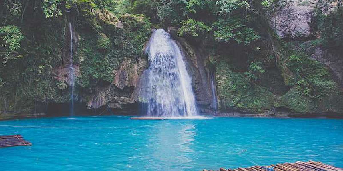 Top Waterfalls & Hidden Beaches to Visit in the Philippines