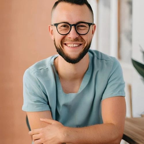 Why People Are Leaving Melbourne for Canberra — and Why Trust Matters More Than Ever During the Move -  WriteUpCafe