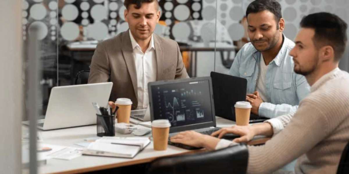 Top 10 Benefits of Implementing an Employee Assistance Program in Small Businesses