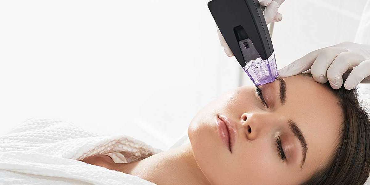 How Morpheus8 in Dubai Improves Skin Texture and Tone