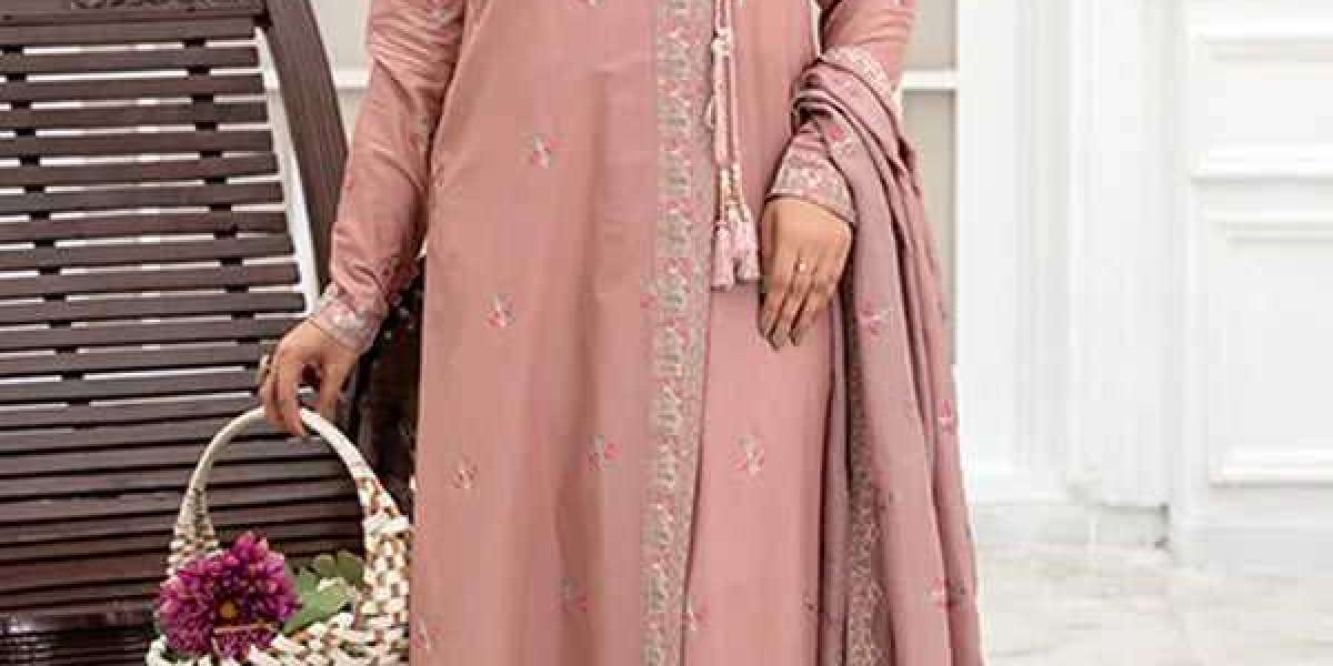 Buy Premium Women's Clothing Pakistan | Zarlay Official